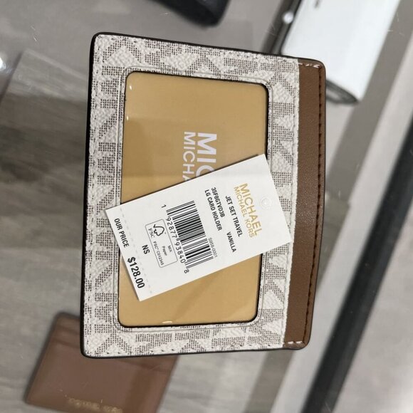 NWT Michael Kors Jet Set Travel Large Logo and Leather Card Case 35F8GTVD3B - Picture 9 of 9